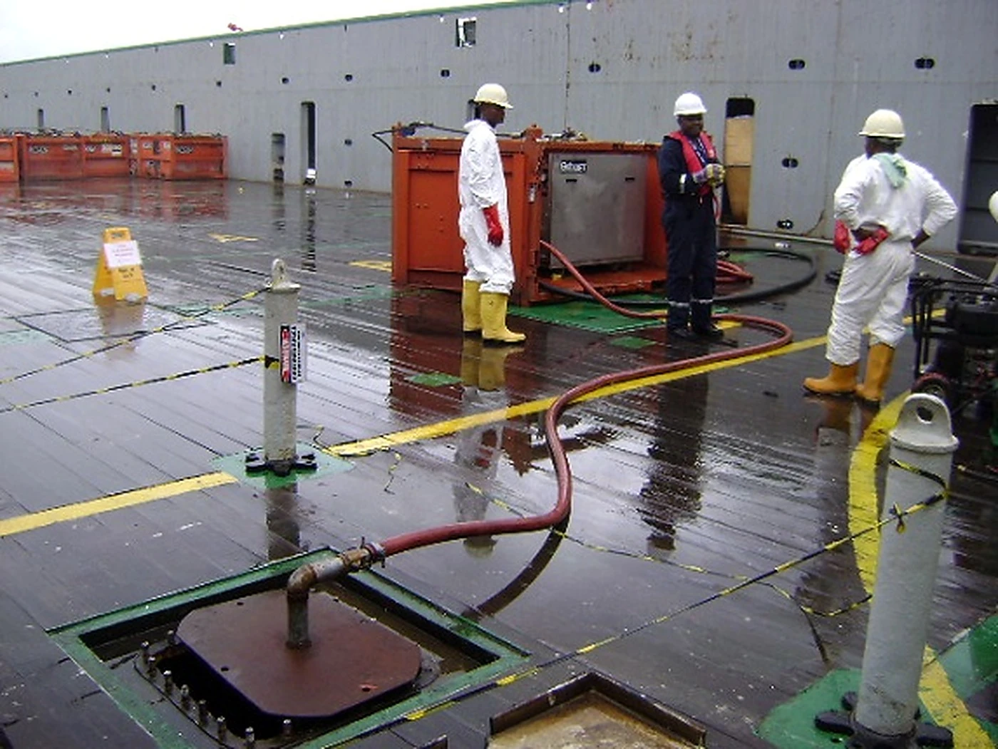 Automated Tank-Cleaning Machine Installed for Use